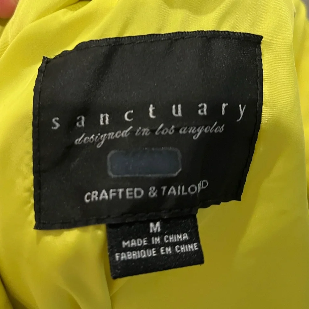 Sanctuary light neon green puffer jacket - Picture 4 of 8